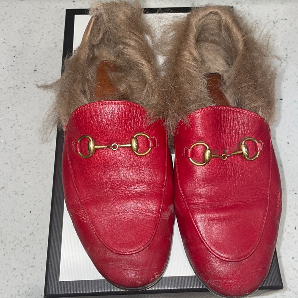 Gucci fur loafers
